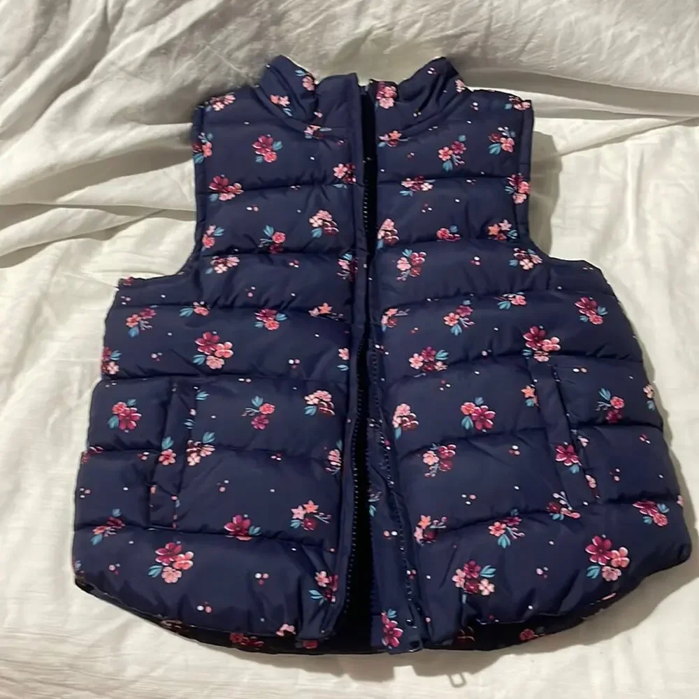 Gymboree S 5/6 navy blue pink floral puffer vest pockets fleece lined euc